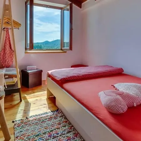 Holiday House Olea * Lukoran